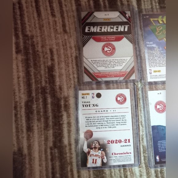 Trae Young 4+1 card lot - Picture 6 of 16